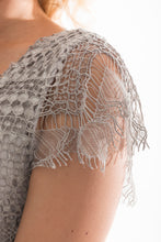 Load image into Gallery viewer, Φόρεμα Μακρύ Δαντελένιο